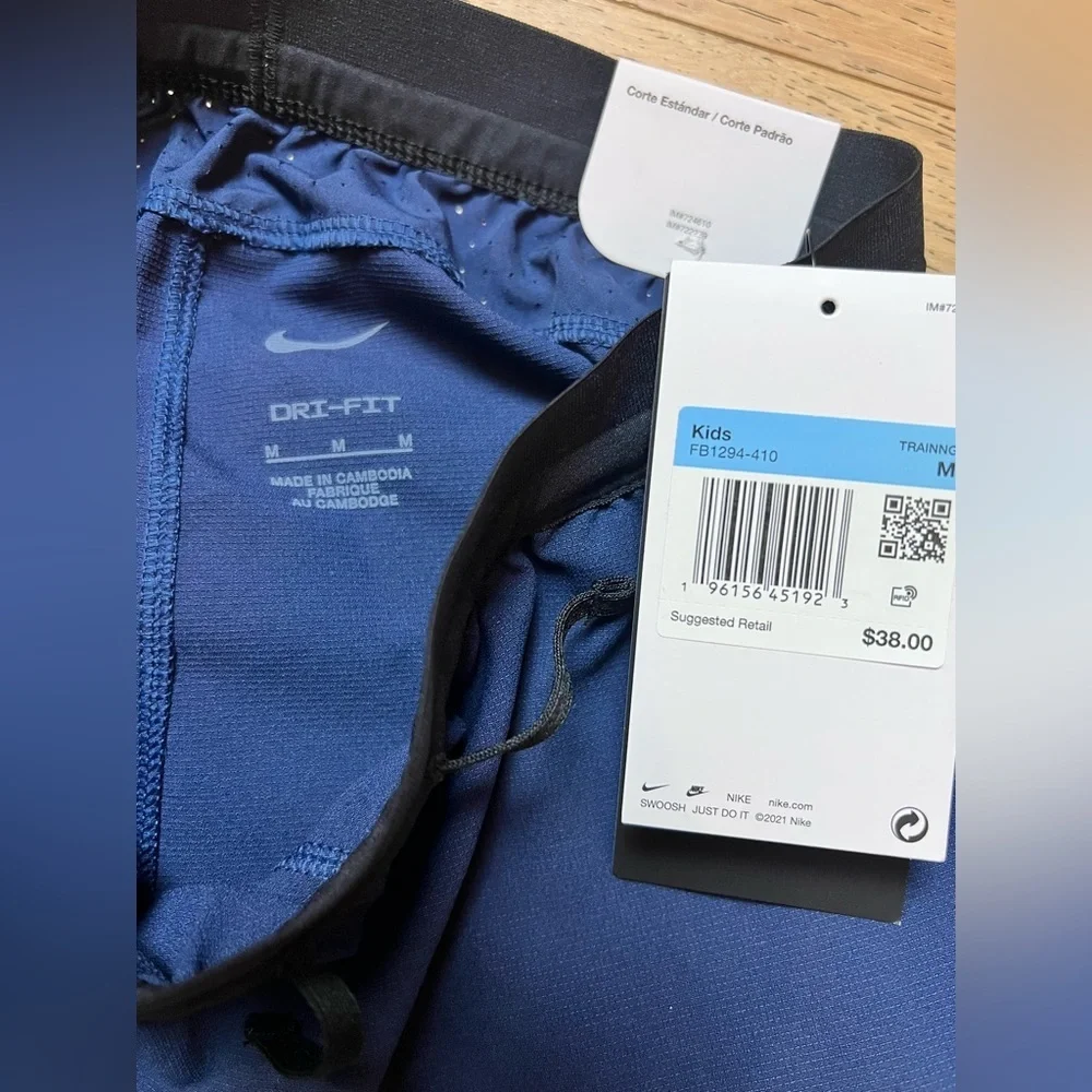 Nike size color
